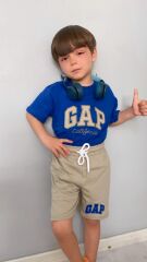 GAP Nakışlı Şortlu Erkek Çocuk Takım Mavi